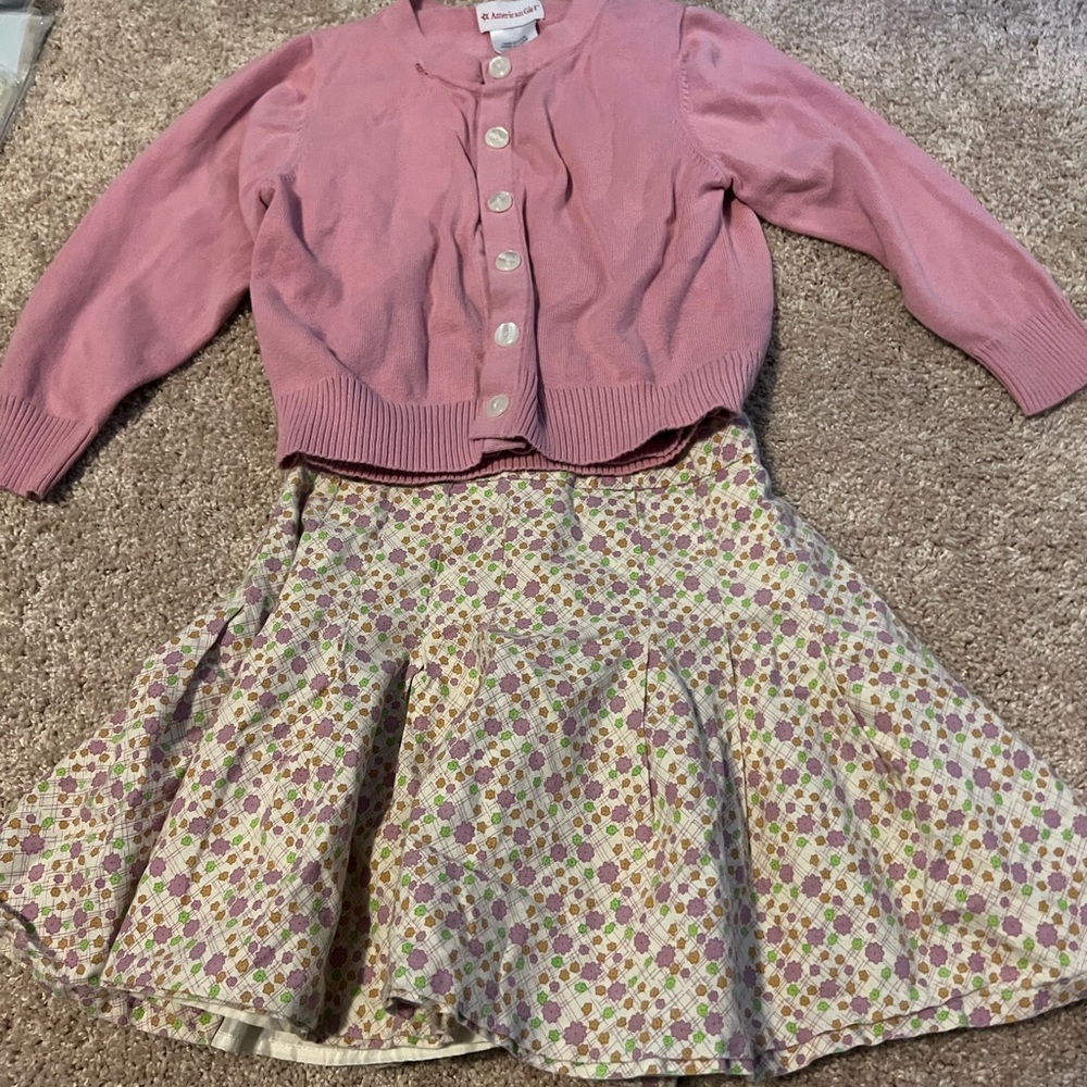 American girl little girls outfit size 6 or XS skirt 2 sweaters